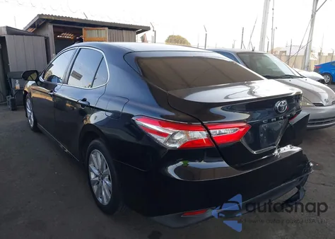 2018 Toyota Camry Le из США, поврежденный, VIN JTNB11HK6J3036398